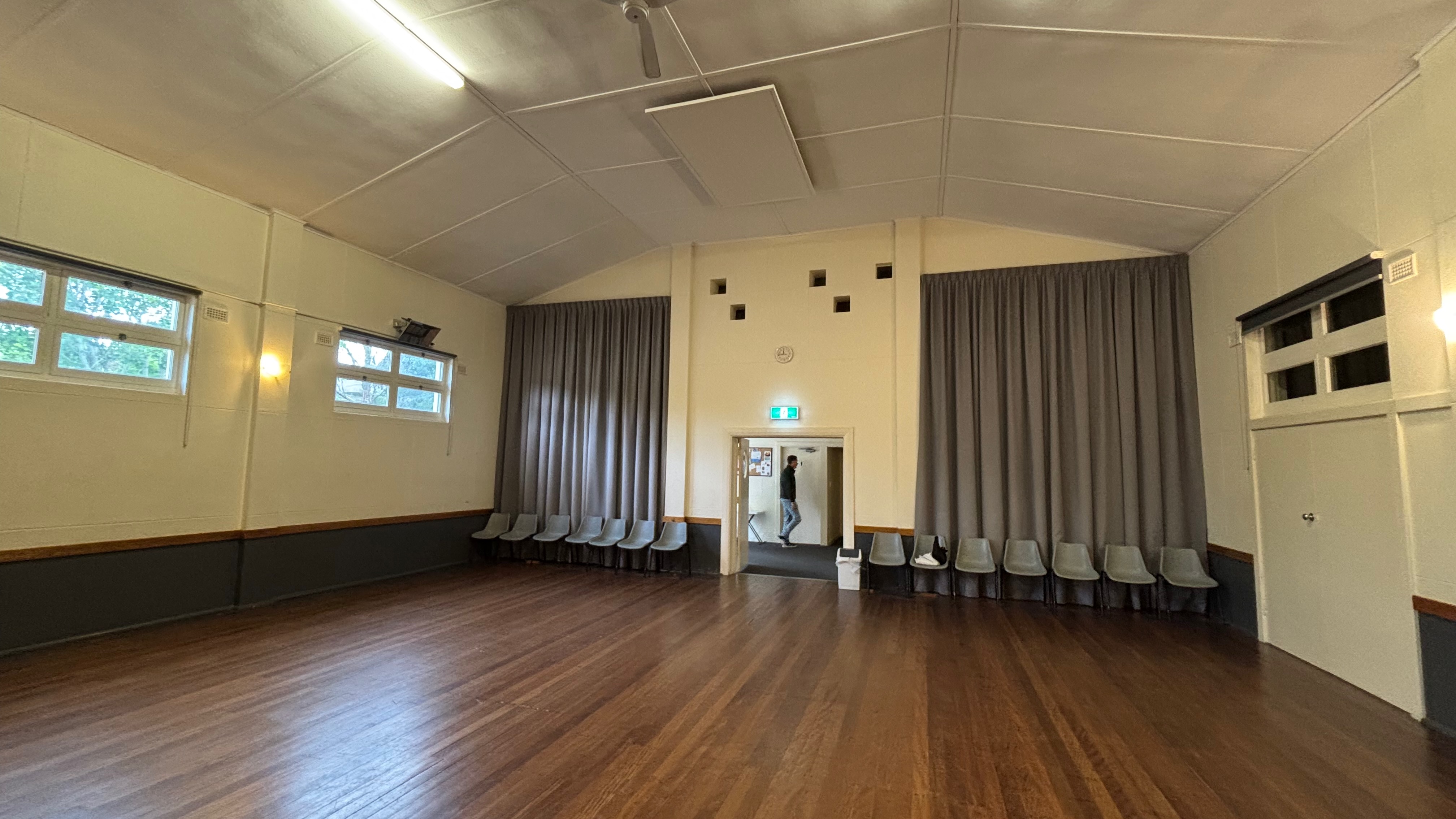 Aldgate Memorial Hall photo 2